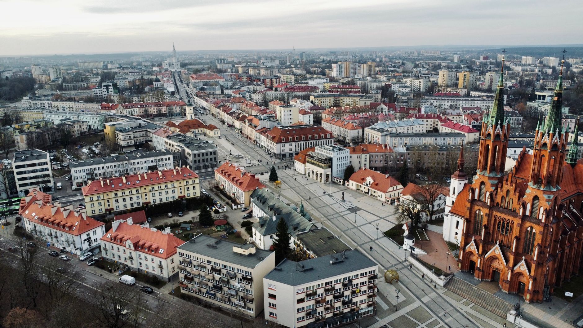 Białystok - widok miasta, ilustracja do poradnika o spacerach z psem